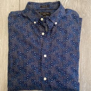 Banana Republic Slim No Iron Shirt